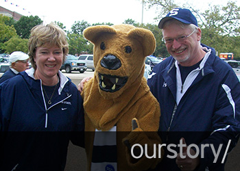 Sue and Steve Landes with Nittany Lion mascot